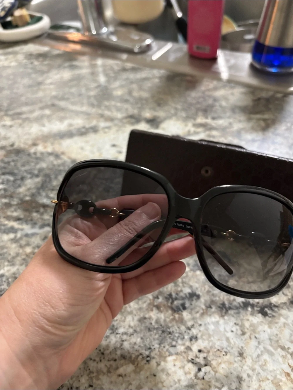Gucci GG 358/S Oversized Square Sunglasses.